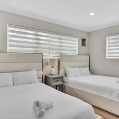 12 Suite