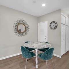 15 Suite