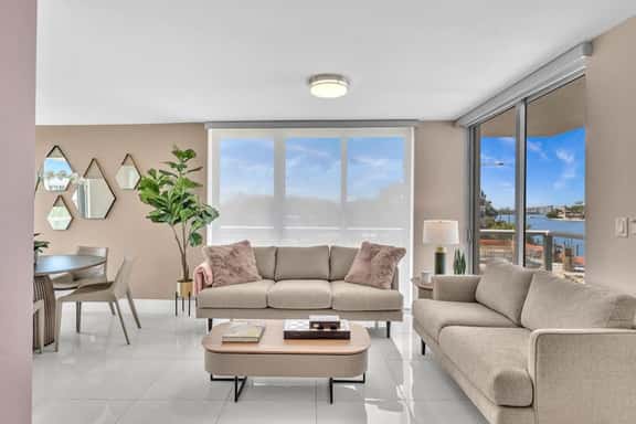 Luxury Kosher 2BDR - Image 1